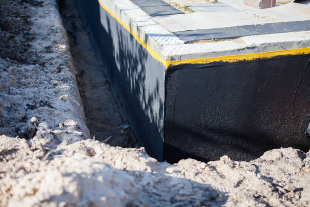 Professional Vapor Barrier Installation technician working in Hillsboro, OR